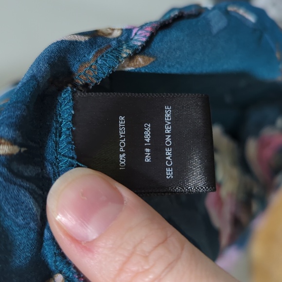 Torrid Harper Floral Blouse Size 2 (XXL) Button Up Shirt Teal Plus Size Dressy - Picture 8 of 9